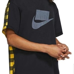 Men's LARGE Nike NSW T-shirt